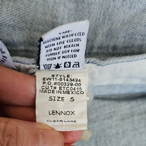 NWOT ETICA Lennox Mini Cropped Trucker Denim Blue Women's Jacket - Picture 13 of 13